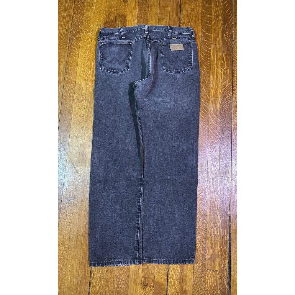 Wrangler Cowboy Cut Jeans Men’s 36x32 Gray Made In USA distressed Faded Whiskers